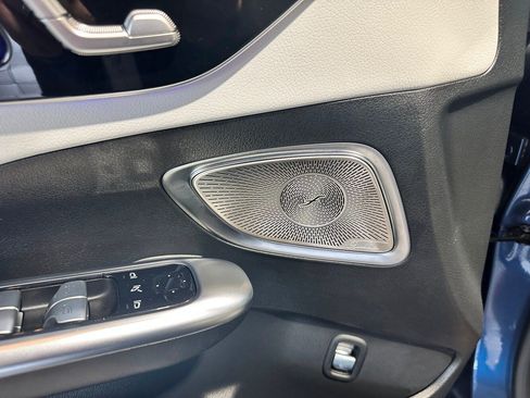 Used 2024 Mercedes-Benz C 300 4MATIC Sedan image 14