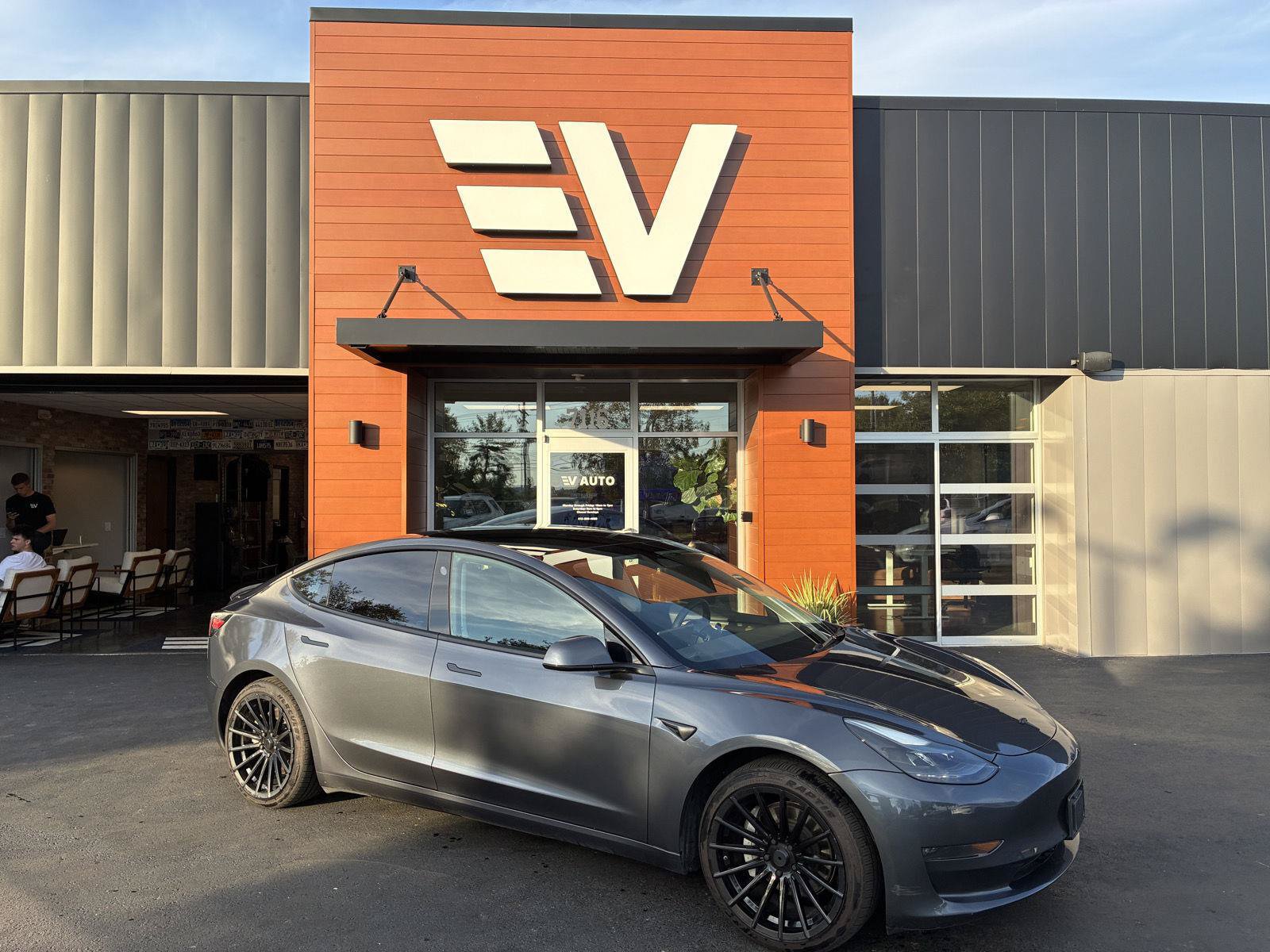 Used 2023 Tesla Model 3 Long Range AWD/4WD image 1