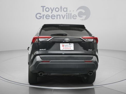 Certified 2025 Toyota RAV4 XLE image 10