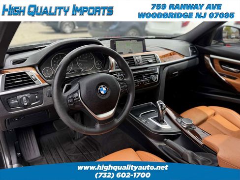 Used 2018 BMW 330i xDrive Wagon AWD/4WD image 40