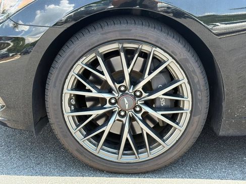 Used 2018 Genesis G80 3.3T Sport RWD image 13
