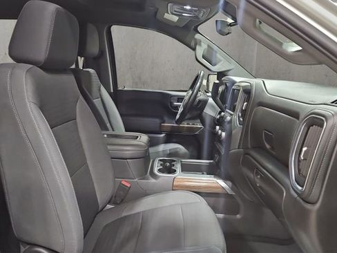 Used 2021 Chevrolet Silverado 1500 LT Trail Boss image 19