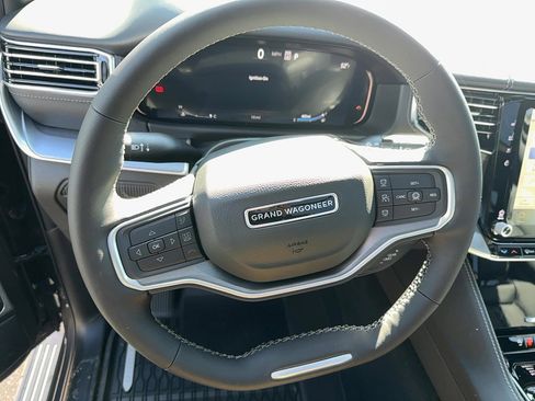 New 2026 Jeep Grand Wagoneer L Limited AWD/4WD image 13