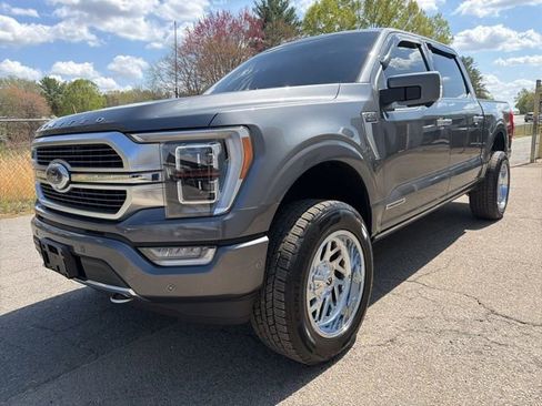 Used 2023 Ford F150 Limited image 7