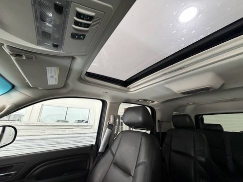 Used 2013 GMC Yukon Denali AWD/4WD image 10