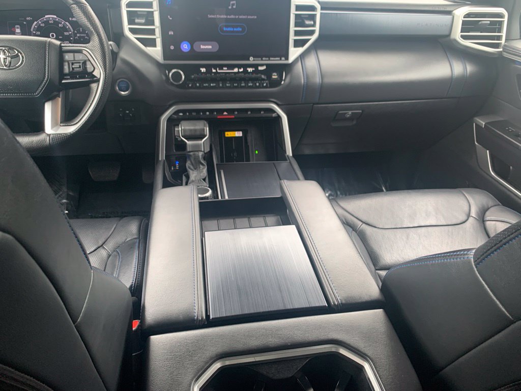 Used 2024 Toyota Sequoia Platinum AWD/4WD image 12