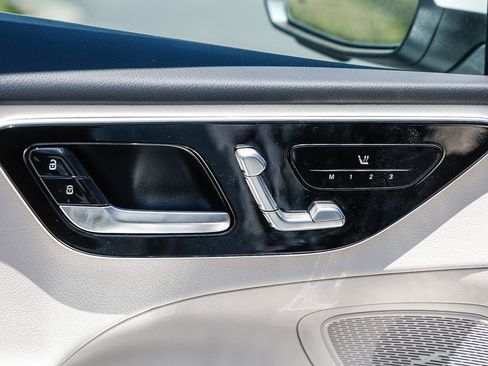 New 2025 Mercedes-Benz C 300 4MATIC Sedan image 22