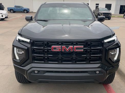 Used 2024 GMC Canyon Elevation w/ Convenience Package AWD/4WD image 4