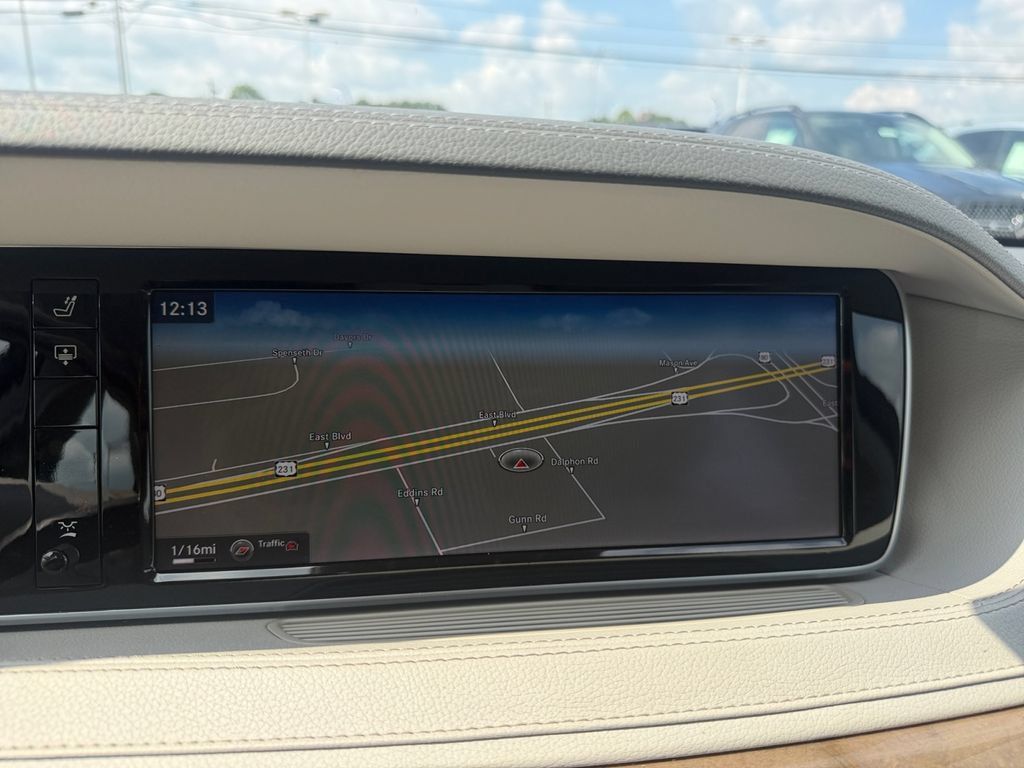 Used 2014 Mercedes-Benz S 550 Sedan image 22