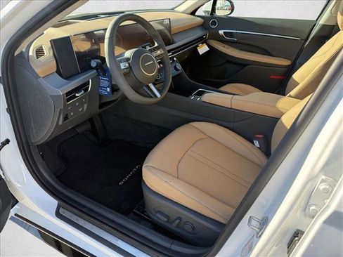 New 2026 Hyundai Sonata Limited FWD image 3