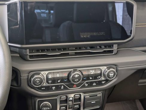 New 2025 Jeep Wrangler Unlimited Rubicon 392 image 23