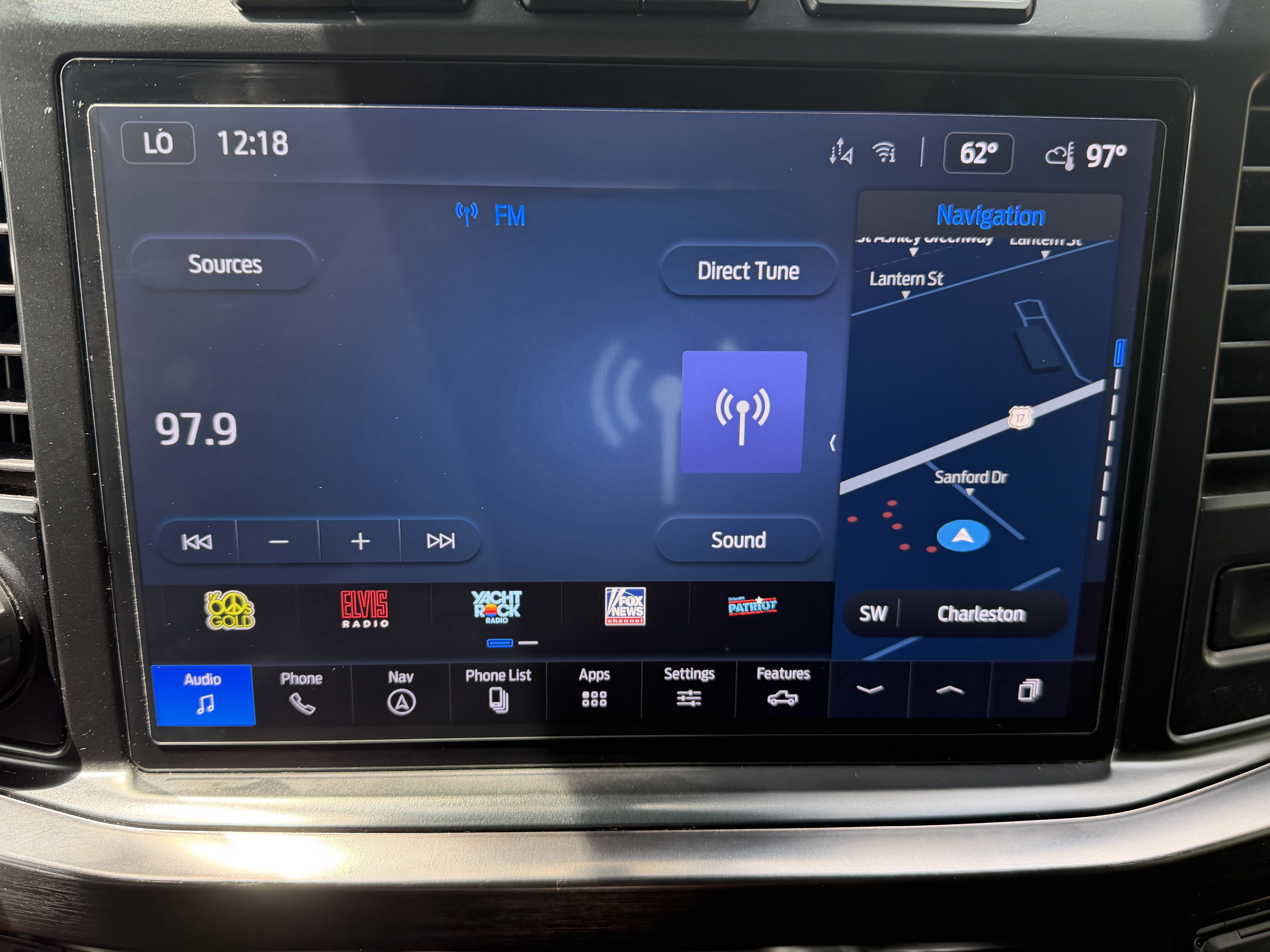 Used 2023 Ford F250 Lariat w/ Lariat Ultimate Package AWD/4WD image 24