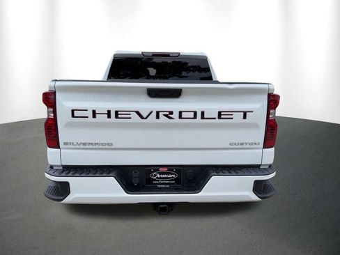 Used 2022 Chevrolet Silverado 1500 Custom AWD/4WD image 15