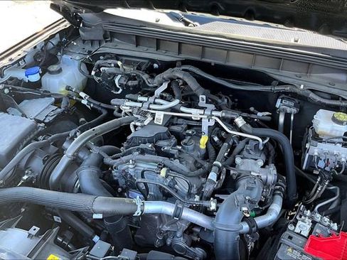 Used 2025 Ford Bronco Big Bend image 28