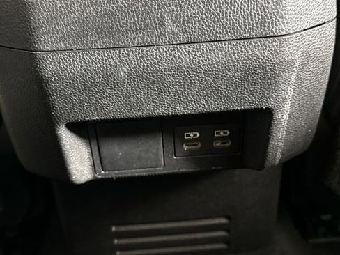 Certified 2024 Toyota Tacoma TRD Sport AWD/4WD image 28