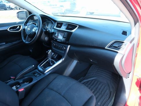 Used 2016 Nissan Sentra SR image 30