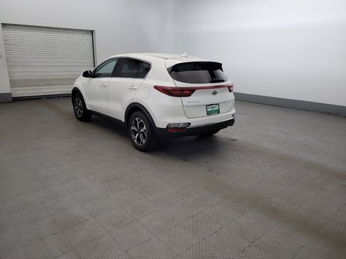 Used 2022 Kia Sportage LX AWD/4WD image 5