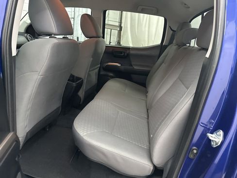 Used 2022 Toyota Tacoma SR5 image 22