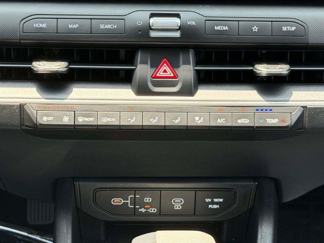 Used 2025 Kia K4 FWD image 21