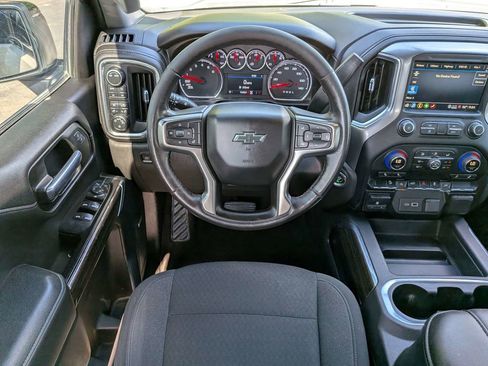 Used 2021 Chevrolet Silverado 1500 LT Trail Boss w/ Convenience Package II AWD/4WD image 17