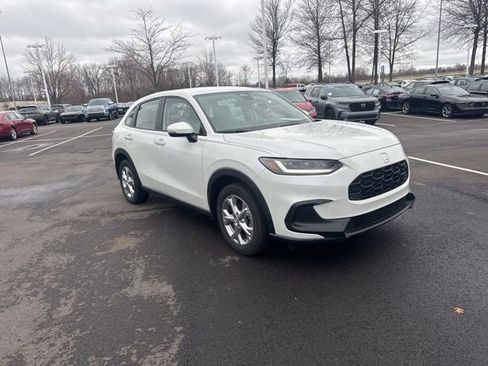 Used 2024 Honda HR-V LX image 5