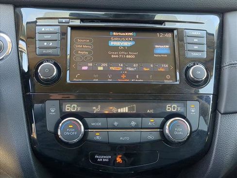 Used 2019 Nissan Rogue SL FWD image 14