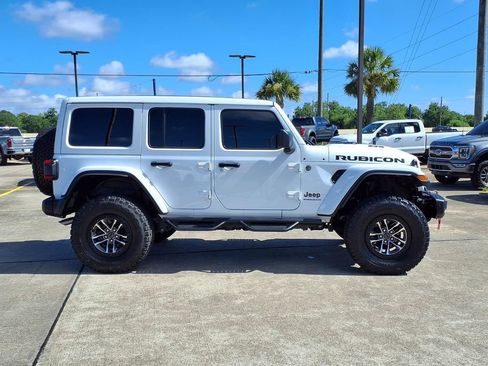 Used 2024 Jeep Wrangler Unlimited Rubicon 392 AWD/4WD image 8