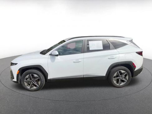 Used 2025 Hyundai Tucson SEL image 9