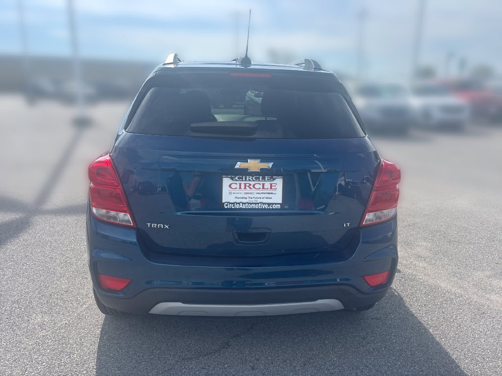 Used 2020 Chevrolet Trax LT w/ Driver Confidence Package FWD image 6