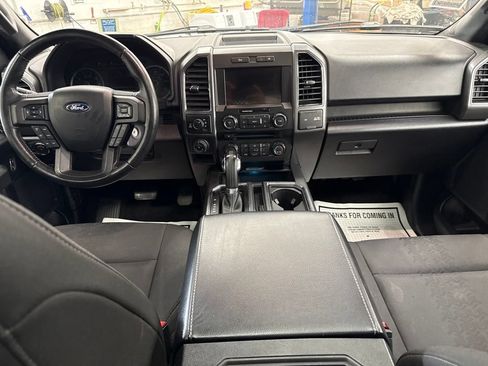 Used 2018 Ford F150 XLT w/ Equipment Group 302A Luxury AWD/4WD image 16