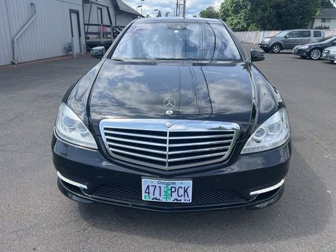Used 2010 Mercedes-Benz S 550 image 3