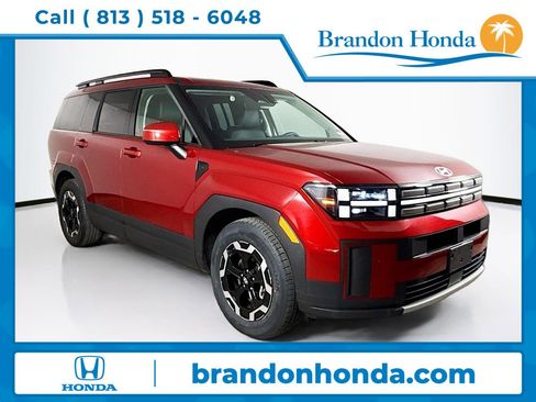 Used 2025 Hyundai Santa Fe SEL FWD image 1