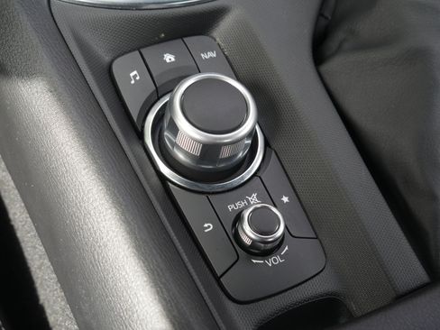 Used 2022 MAZDA MX-5 Miata RF Grand Touring w/ Weather Package RWD image 14