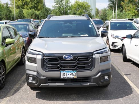 Certified 2026 Subaru Outback Touring XT AWD/4WD image 2