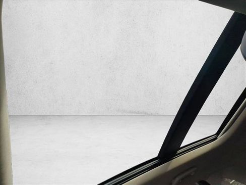 Used 2020 Ford Edge SEL w/ Convenience Package image 16