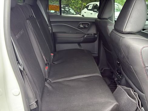 Used 2024 Honda Ridgeline Black Edition image 15