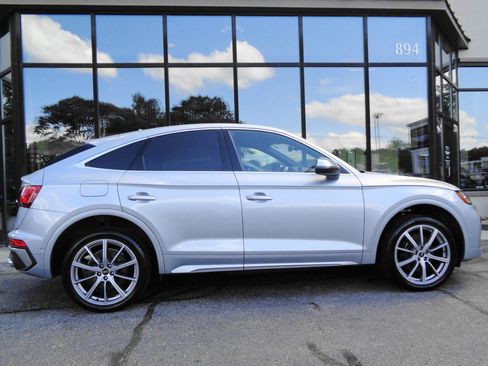 Used 2023 Audi SQ5 Prestige w/ Prestige Package AWD/4WD image 4