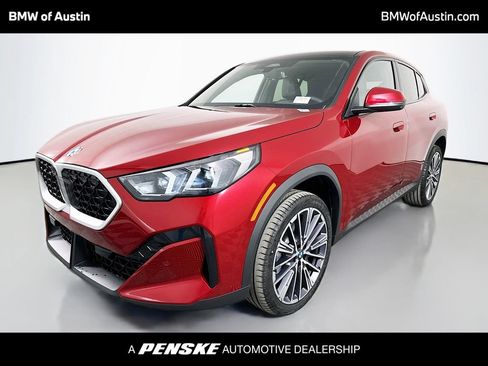 Used 2026 BMW X2 xDrive28i w/ Technology Package AWD/4WD image 1