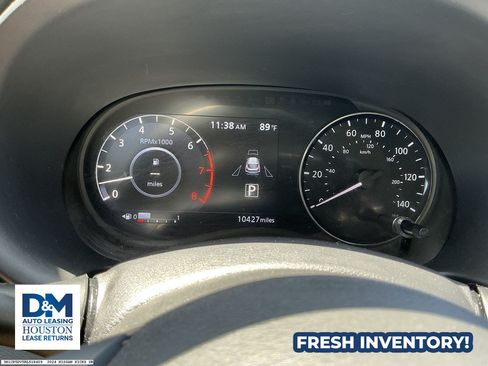 Used 2024 Nissan Kicks SR w/ SR Premium Package FWD image 10