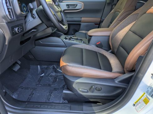 New 2025 Ford Bronco Sport Outer Banks image 12