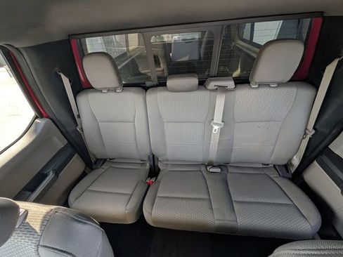 Used 2016 Ford F150 XLT w/ Equipment Group 302A Luxury AWD/4WD image 15