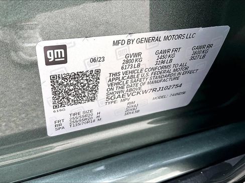 Used 2024 Buick Enclave Avenir w/ Avenir Technology Package AWD/4WD image 43
