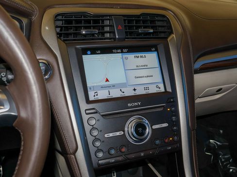 Certified 2018 Ford Fusion Energi Platinum FWD image 29