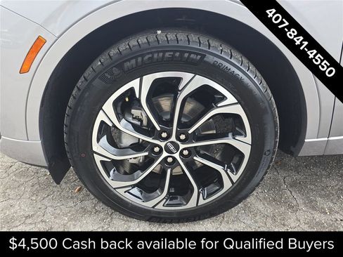 New 2026 Lincoln Nautilus Reserve image 8