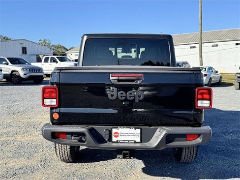 New 2025 Jeep Gladiator Sport image 20