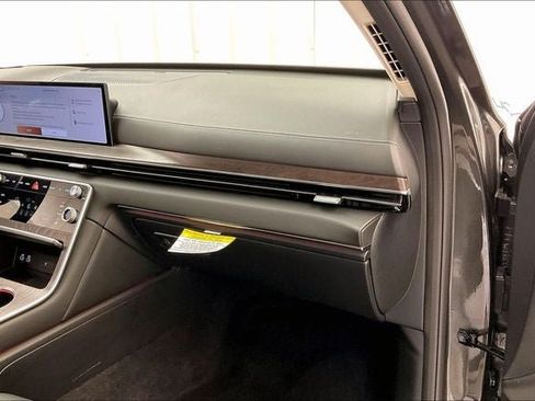 Used 2026 Genesis GV80 2.5T Select AWD/4WD image 18