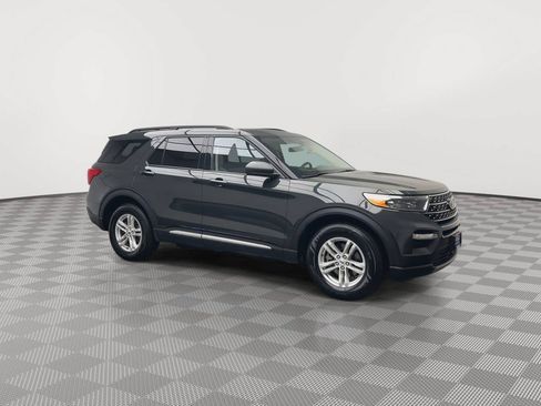 Certified 2023 Ford Explorer XLT w/ Equipment Group 202A AWD/4WD image 44