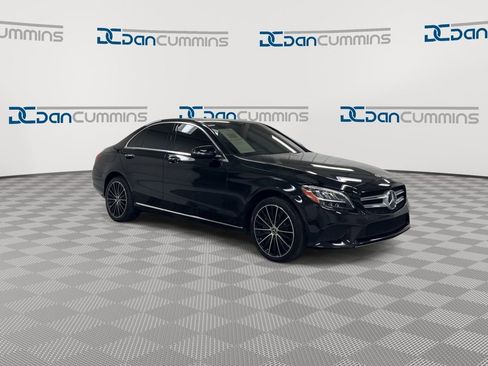 Used 2020 Mercedes-Benz C 300 4MATIC Sedan image 2