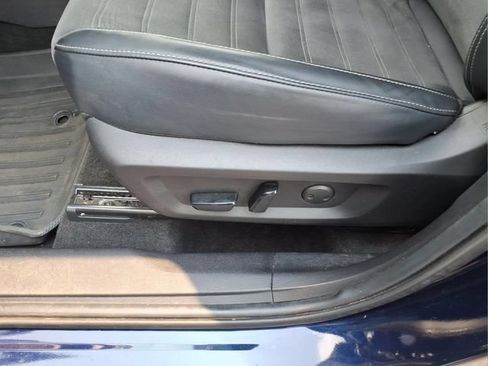 Used 2024 Mitsubishi Outlander SE AWD/4WD image 17