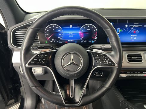 Used 2025 Mercedes-Benz GLE 350 4MATIC image 29